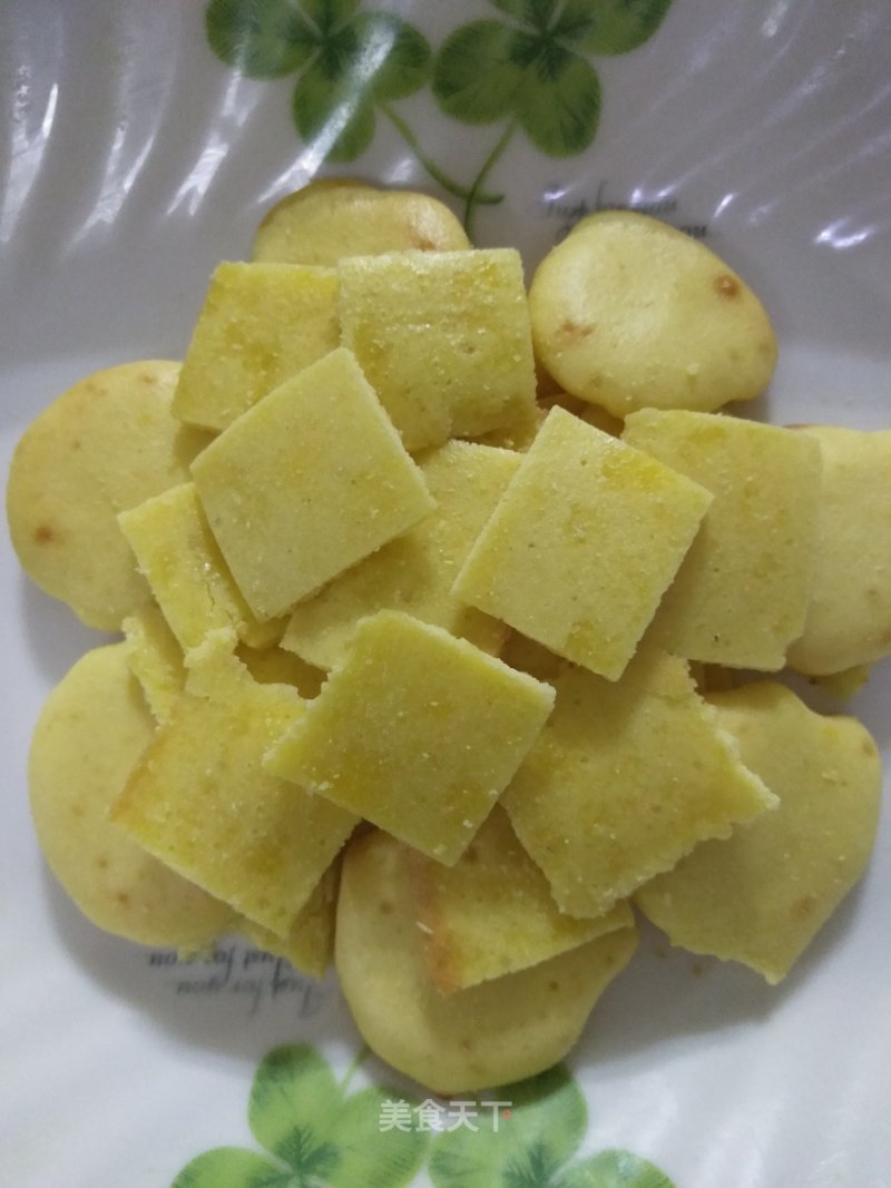 Egg Yolk Biscuits recipe