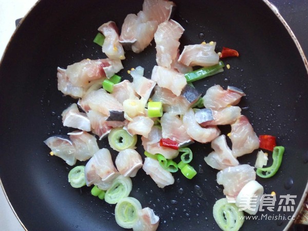 Stir-fried Fish recipe