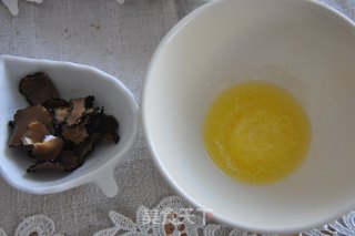 Truffe Tagliatelli – Fettuccine with Truffle Cream Sauce recipe
