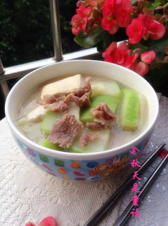 Tofu and Pork Melon Soup
