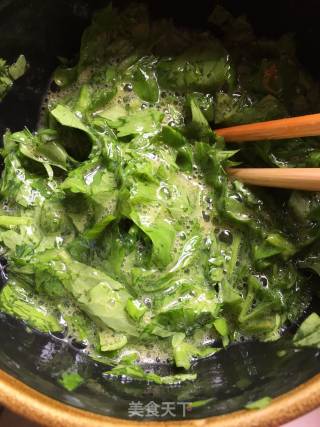 Scrambled Eggs with Celery Leaves recipe
