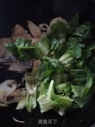 Fried Pleurotus Eryngii with Lettuce Leaves recipe