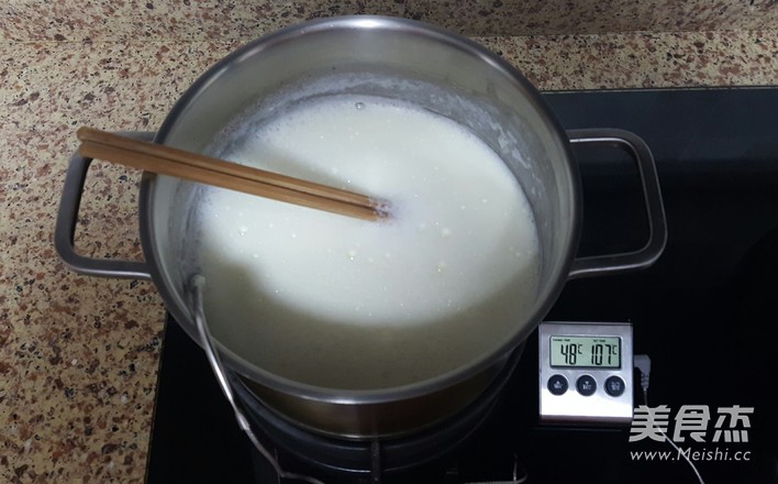 Homemade Old Yogurt in A Bread Machine recipe