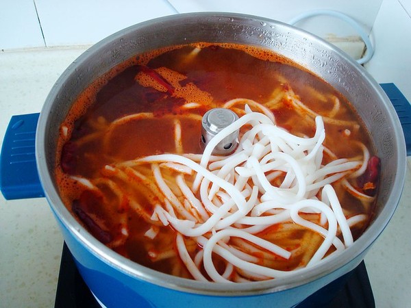 Hot Pot Rice Noodles recipe