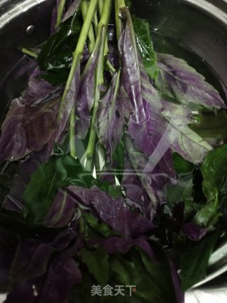 Stir-fried Pork Liver with Blood Skin Vegetables recipe