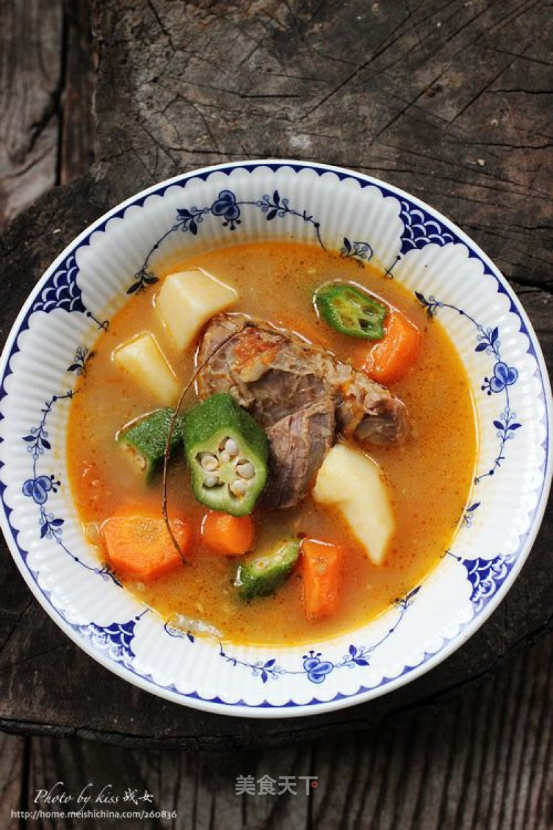 Rich and Delicious---beef Bone and Mixed Vegetable Soup recipe