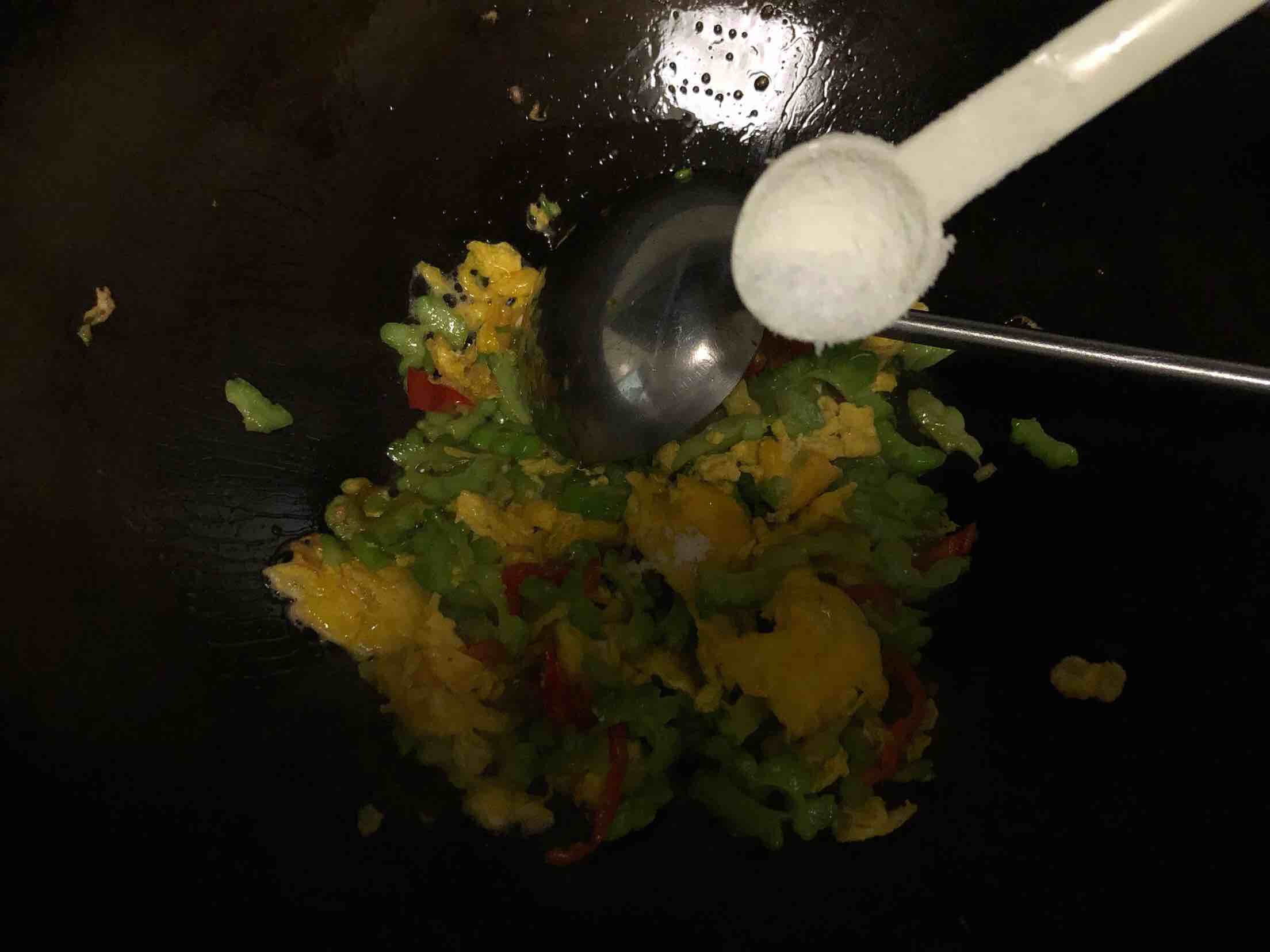 Bitter Gourd Scrambled Eggs recipe