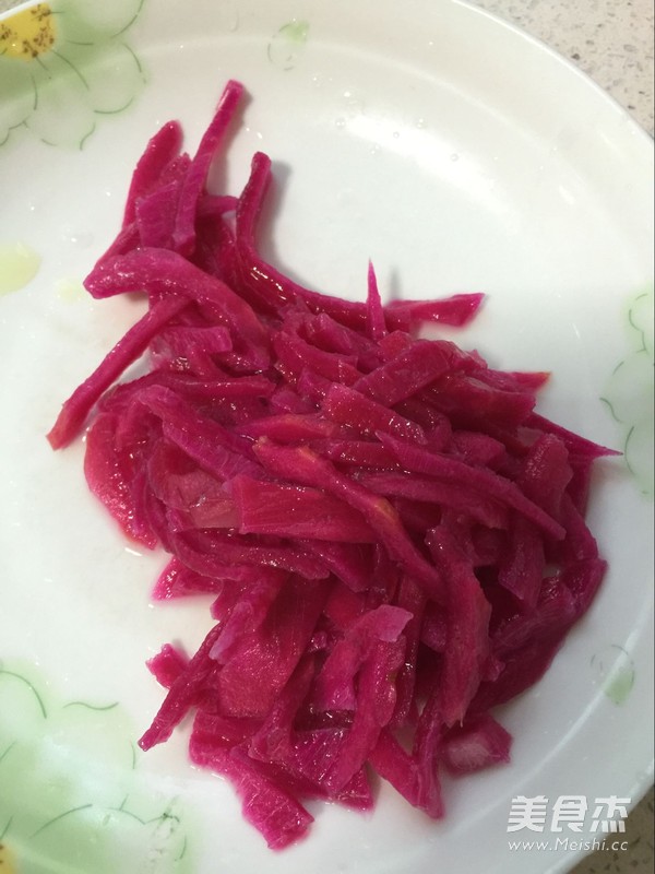 Cold Spinach Pitaya Peel recipe