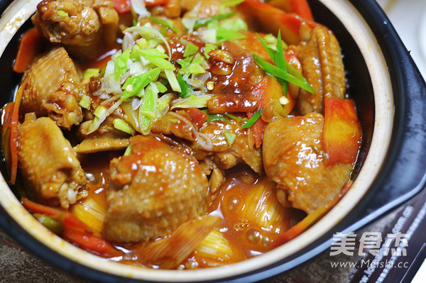Braised Chicken Wings with Three Sauces recipe