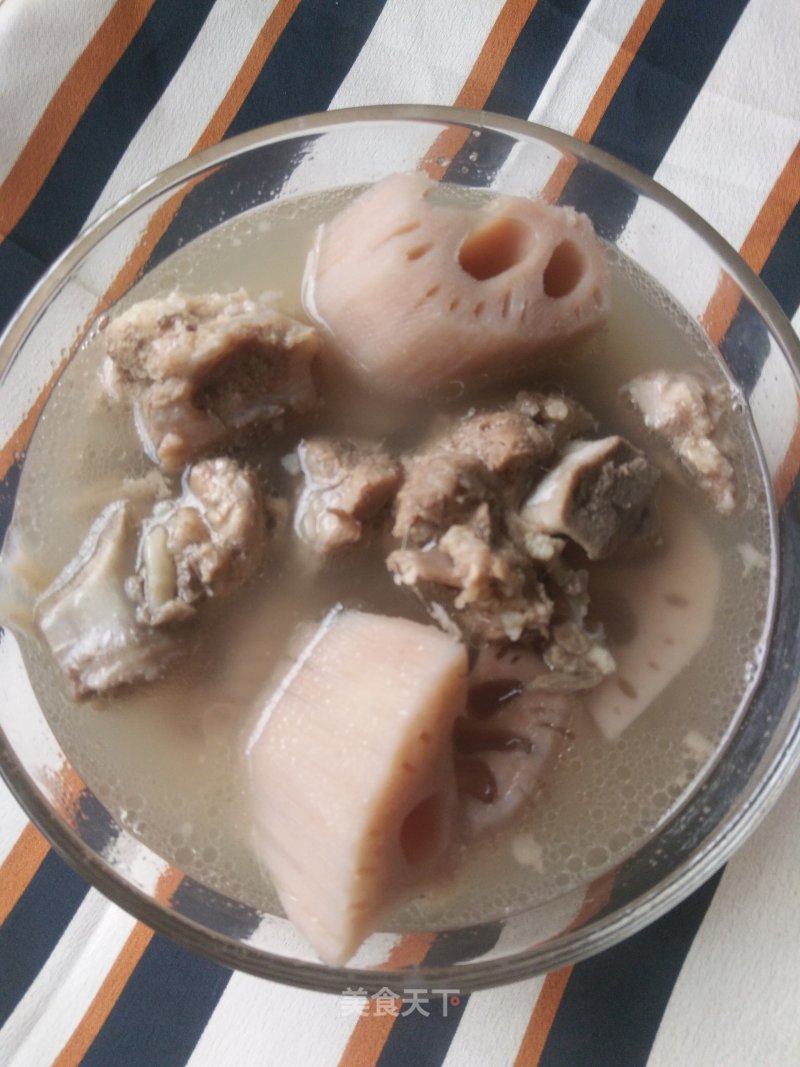 Bone Meat and Lotus Root Soup recipe