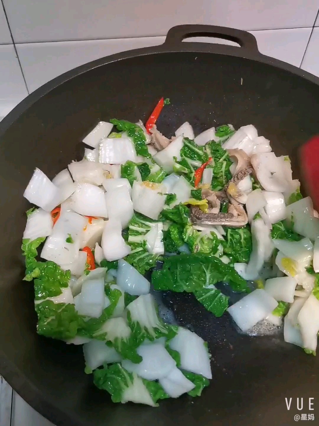 Stir-fried Butter Cabbage with Tripe recipe