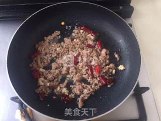 Stir-fried Minced Pork with Edamame recipe