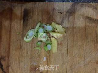 Steamed Taro with Chopped Pepper Ribs recipe