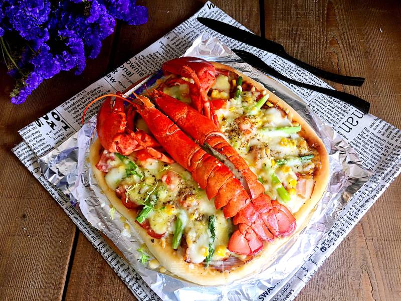 Lobster Pizza recipe
