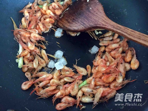 Plum Juice River Prawns recipe