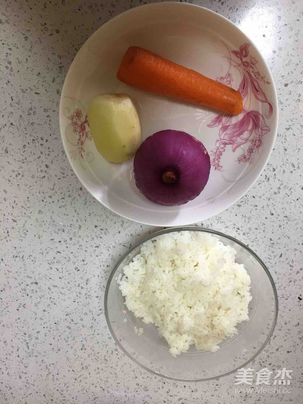 Fried Rice with Onion and Lotus Root recipe