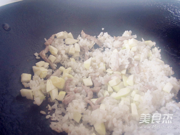 Fried Rice with Steamed Rice and Pork and Egg recipe