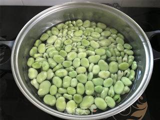 Onion Broad Bean recipe