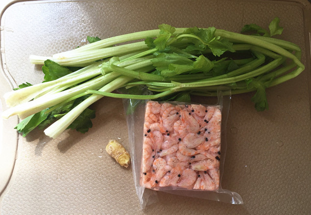 Stir-fried Shrimp with Celery recipe