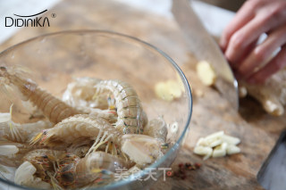 Finger Sucking Cumin Pipi Shrimp recipe