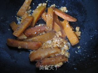 Baked Pumpkin Strips with Salted Egg Yolk recipe