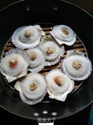 Steamed Scallops with Vermicelli recipe