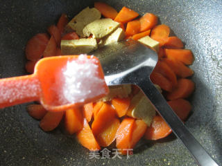 Frozen Tofu and Roasted Carrots recipe