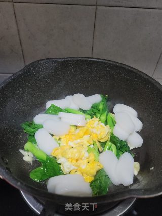 Stir-fried Rice Cake with Eggs and Vegetables recipe