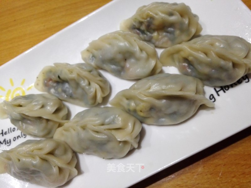 Steamed Dumplings with Willow Leaves