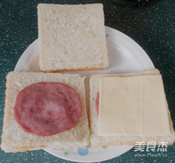 Ham and Cheese Egg Sandwich recipe