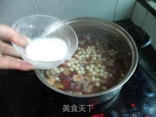 Small Tangyuan, Red Dates and Longan Soup recipe