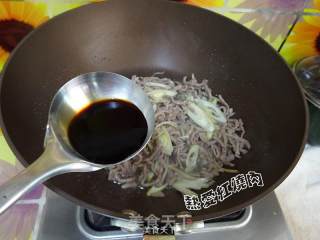 Shredded Pork Flammulina recipe