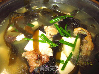 Seaweed Tofu Soup recipe