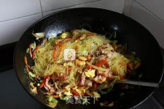 Sin Chew Fried Rice Noodles recipe