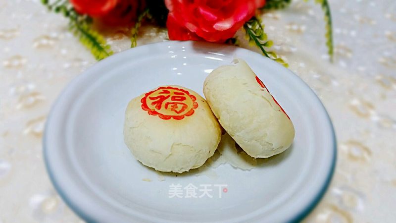 Meringue Moon Cakes recipe