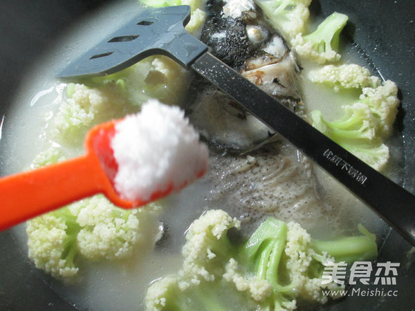 Cauliflower Fish Head Soup recipe