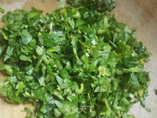 Scrambled Eggs with Celery Leaves recipe