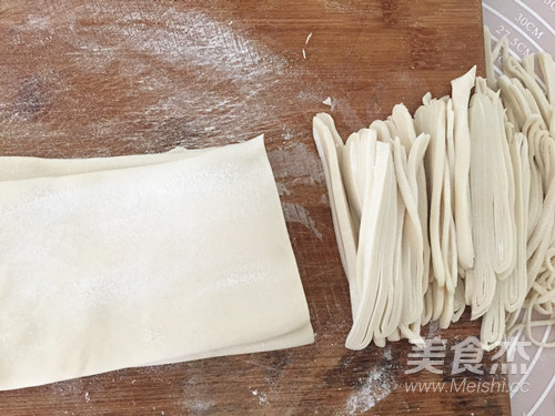 Three Fresh Hand Rolled Noodles recipe