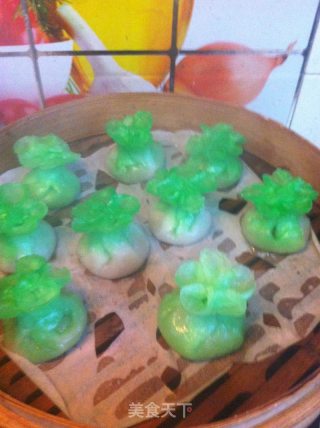 Crystal Cabbage Steamed Dumplings recipe