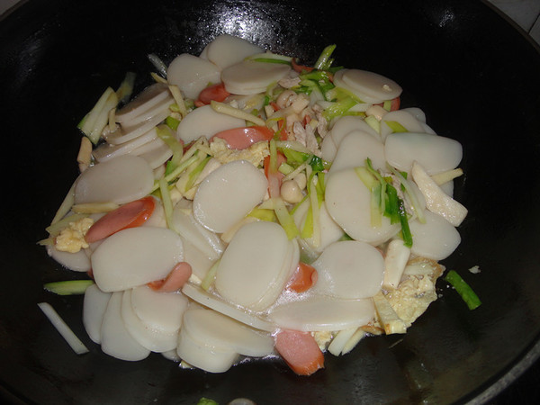 Three Fresh Stir-fried Rice Cakes recipe