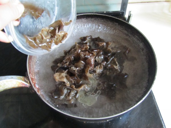 Black Fungus Mixed Kidney Flower recipe