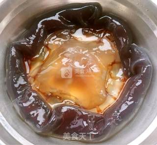 Jellyfish in Sesame Sauce Bath recipe