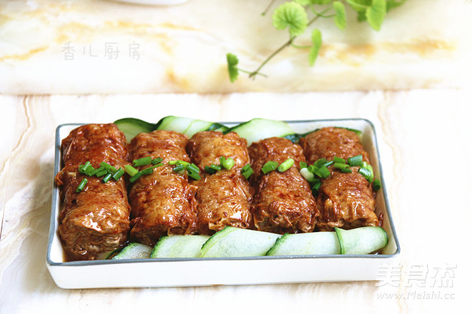 Tofu Cloth Meat Rolls recipe