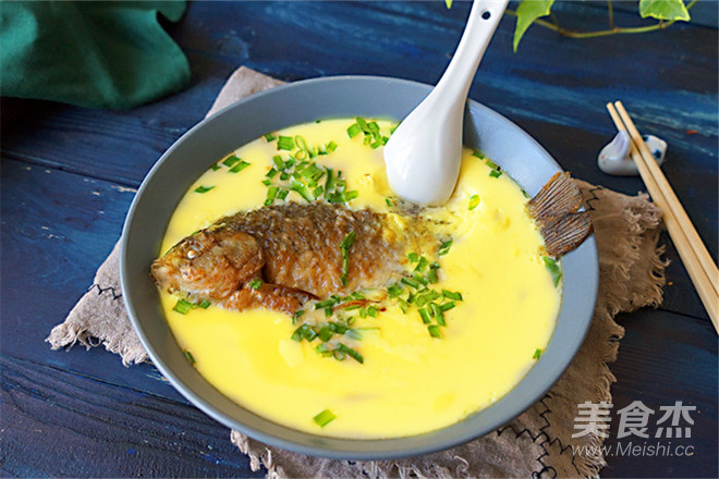 Crucian Steamed Egg recipe