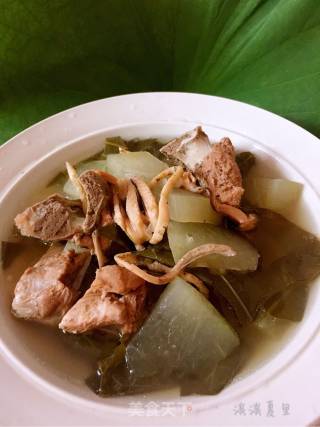 Cool Summer ~ Lotus Leaf Winter Melon Cuttlefish Soup recipe