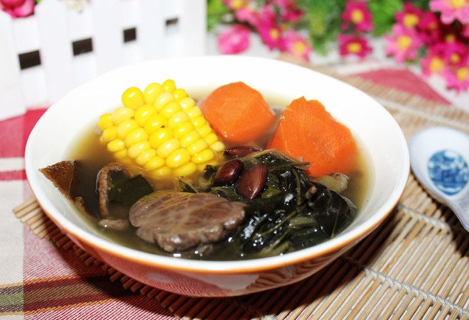 Dried Pork Lung and Vegetable Soup recipe