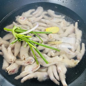 Fresh Soaked Chicken Feet recipe