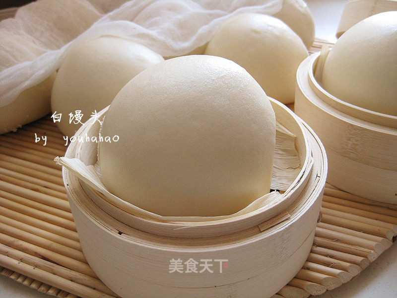 White Mantou