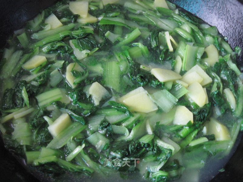 Refreshing and Delicious Seafood Soup recipe