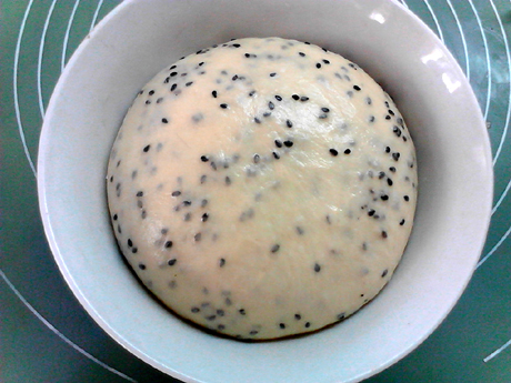 Black Sesame Mochi Small Toast recipe